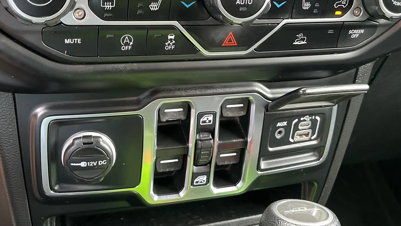 2021 Jeep Gladiator Sport