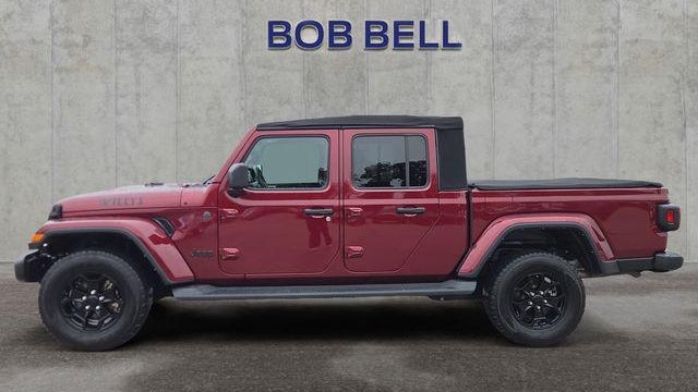 2022 Jeep Gladiator Willys
