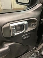 2023 Gladiator Thumbnail 7