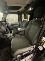 2023 Gladiator Thumbnail 10