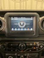 2023 Gladiator Thumbnail 16