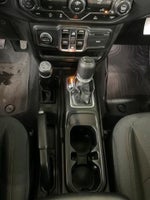 2023 Gladiator Thumbnail 18