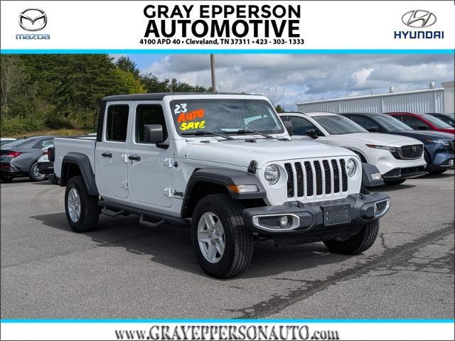 2023 Jeep Gladiator