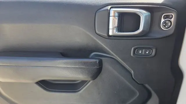 2020 Jeep Gladiator Sport Altitude