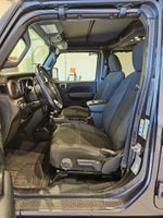 2020 Gladiator Thumbnail 12