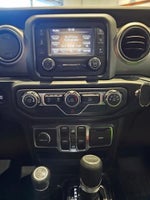 2020 Gladiator Thumbnail 19