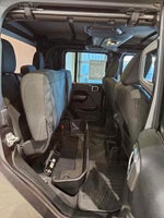 2020 Gladiator Thumbnail 36