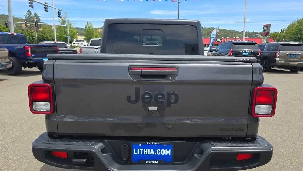 2020 Jeep Gladiator Sport Altitude