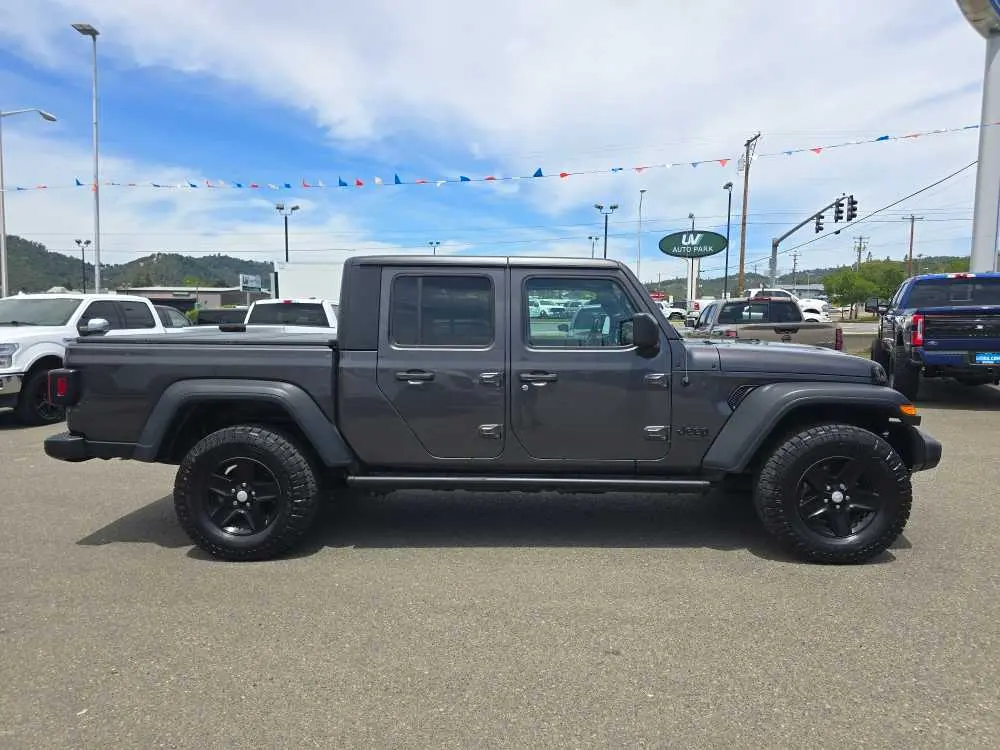 2020 Jeep Gladiator - $27,240