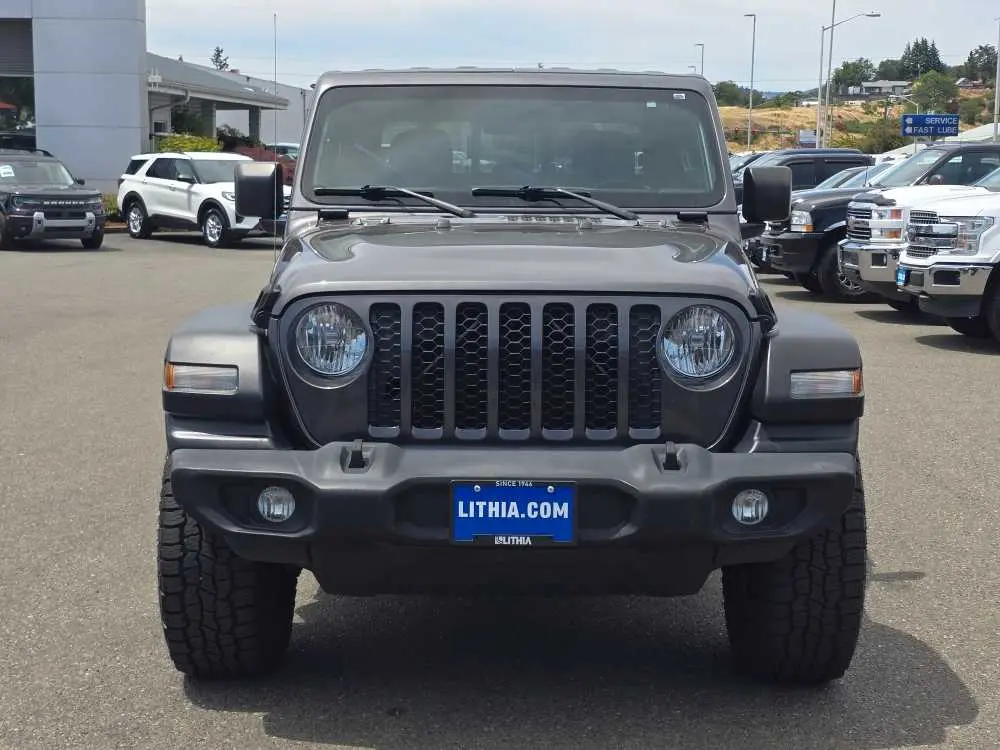 2020 Jeep Gladiator - $27,240