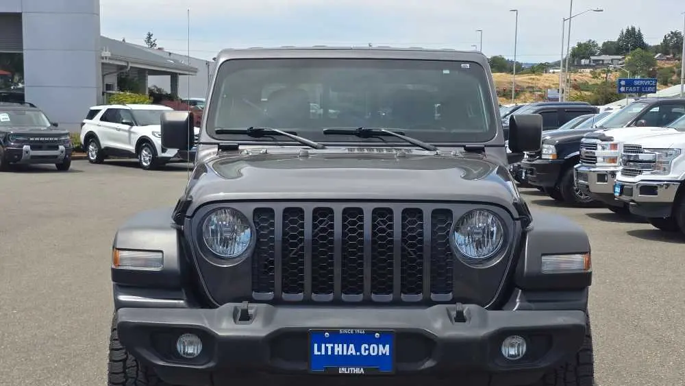 2020 Jeep Gladiator Sport Altitude