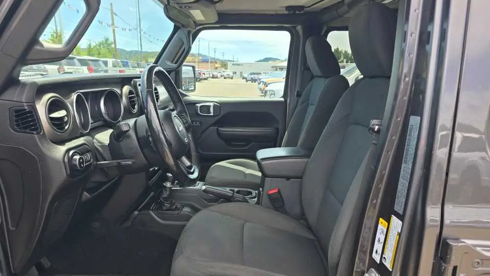 2020 Jeep Gladiator Sport Altitude