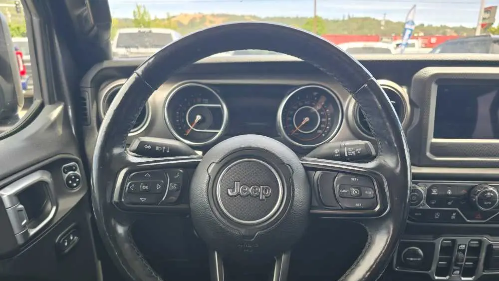 2020 Jeep Gladiator Sport Altitude