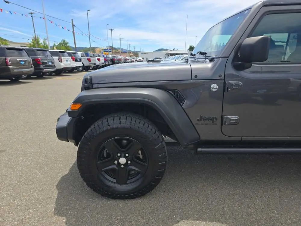2020 Jeep Gladiator - $27,240