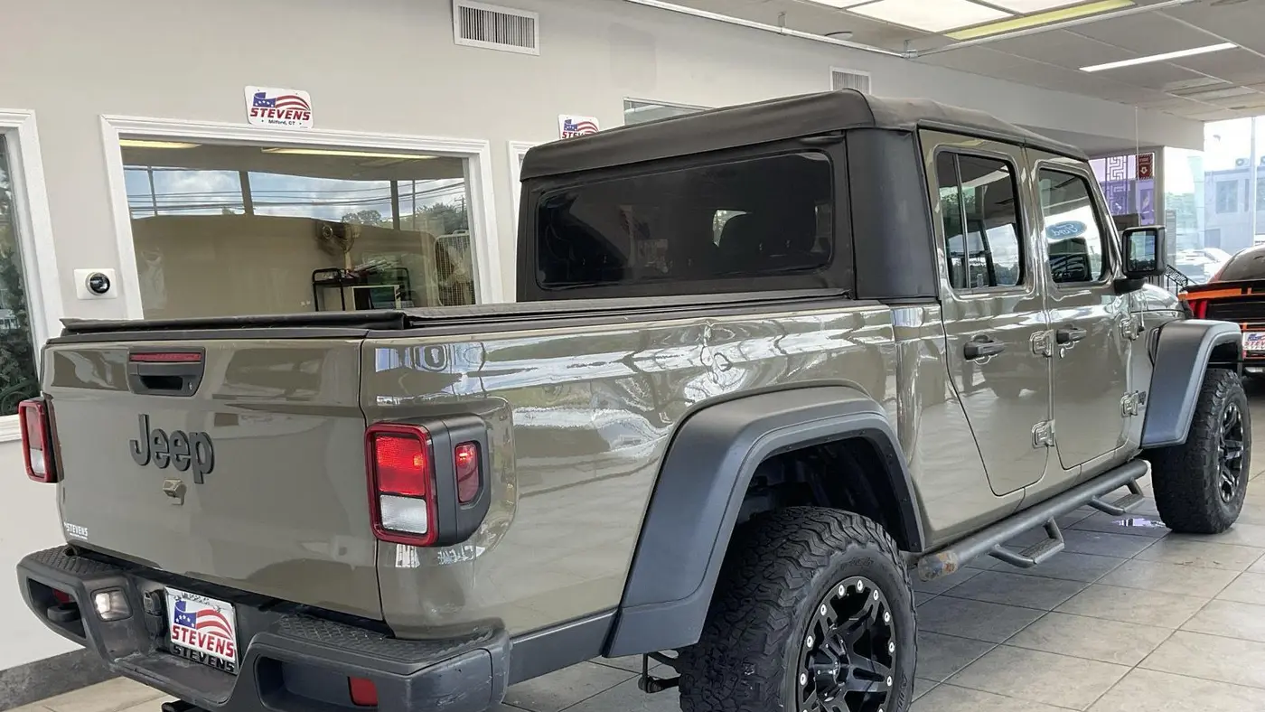 2020 Jeep Gladiator Sport Altitude