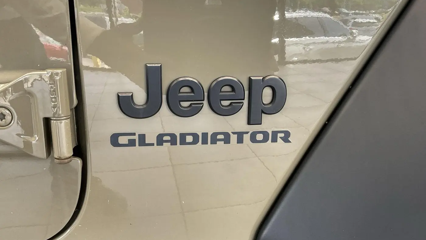 2020 Jeep Gladiator Sport Altitude