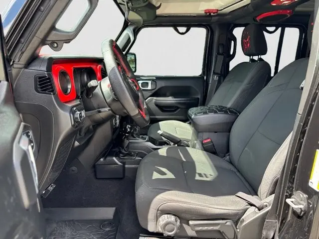 2021 Jeep Gladiator - $29,995