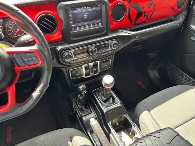 2021 Jeep Gladiator - $29,995