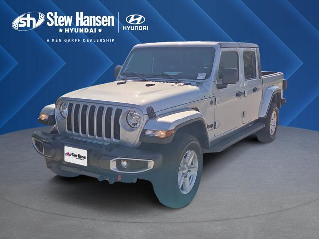 2022 Jeep Gladiator - $26,170