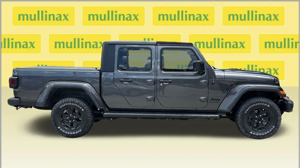 2022 Jeep Gladiator Sport