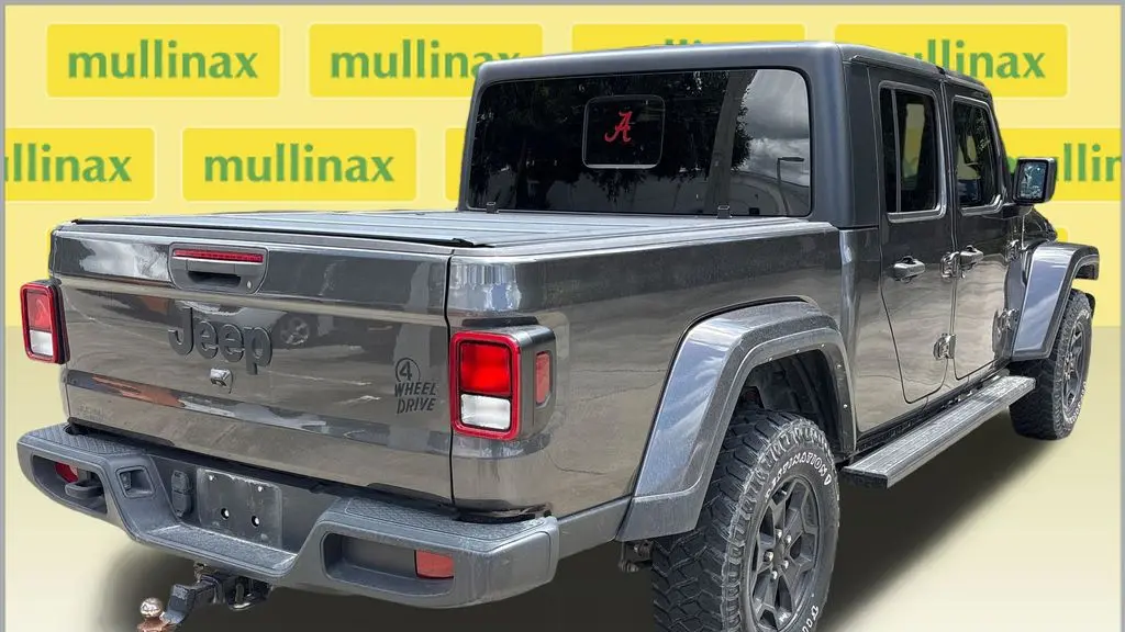 2022 Jeep Gladiator Sport