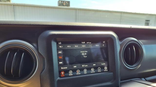 2022 Jeep Gladiator Sport