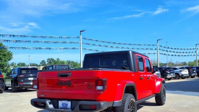 2022 Jeep Gladiator Sport