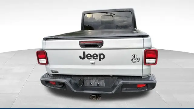 2022 Jeep Gladiator Sport