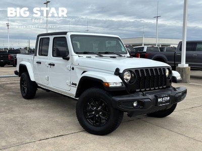 2022 Jeep Gladiator 4X4 Sport 4DR Crew Cab 5.0 FT. SB