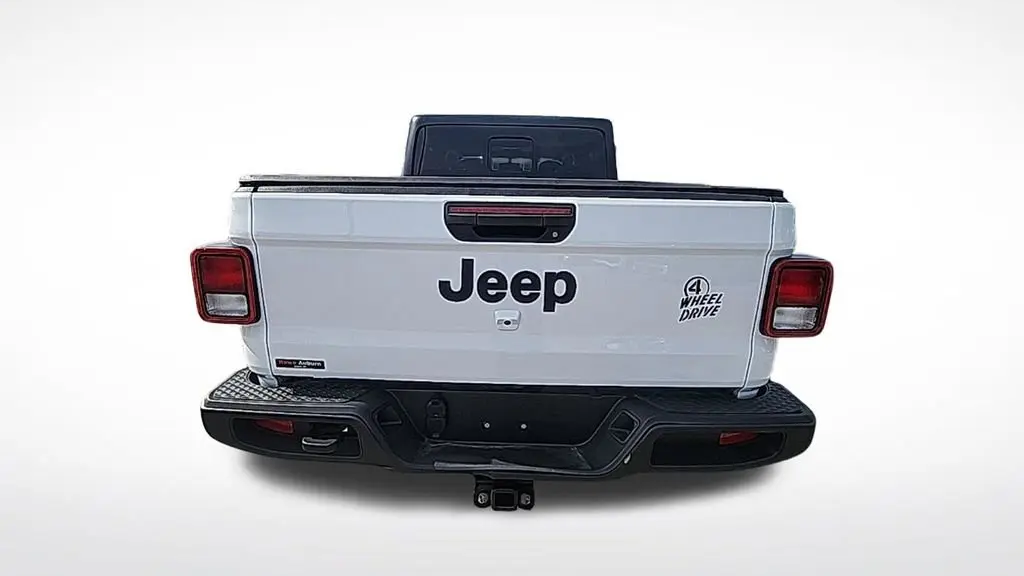 2022 Jeep Gladiator Sport