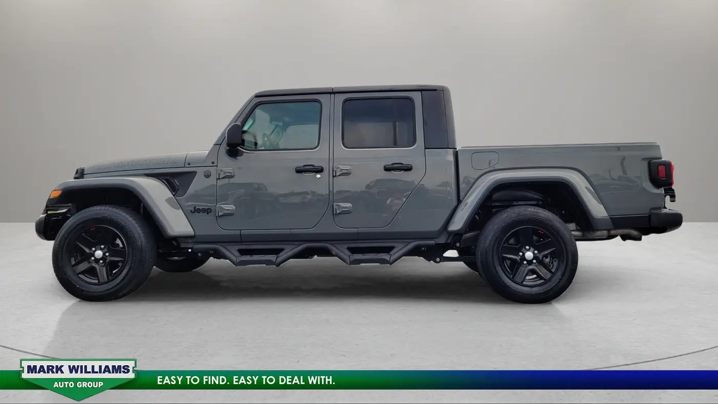 2023 Jeep Gladiator Sport