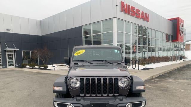 2023 Jeep Gladiator Freedom