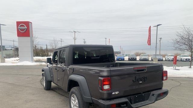 2023 Jeep Gladiator Freedom