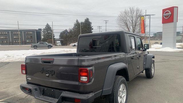 2023 Jeep Gladiator Freedom