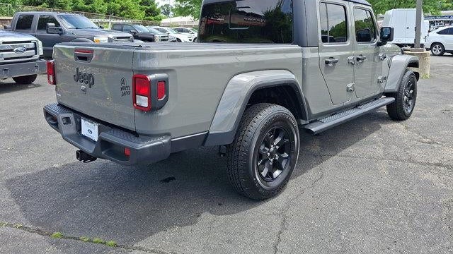 2023 Jeep Gladiator Sport