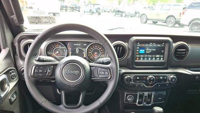 2023 Jeep Gladiator Sport