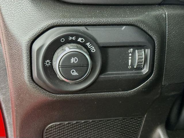 2023 Jeep Gladiator - $33,999