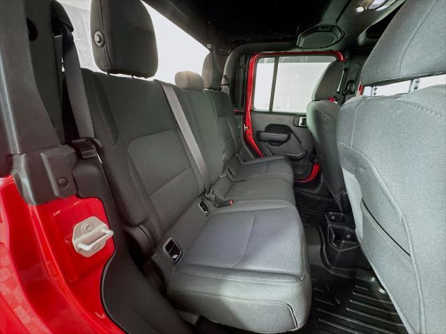 2023 Jeep Gladiator - $33,999