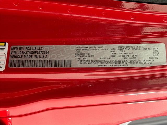 2023 Jeep Gladiator - $33,999