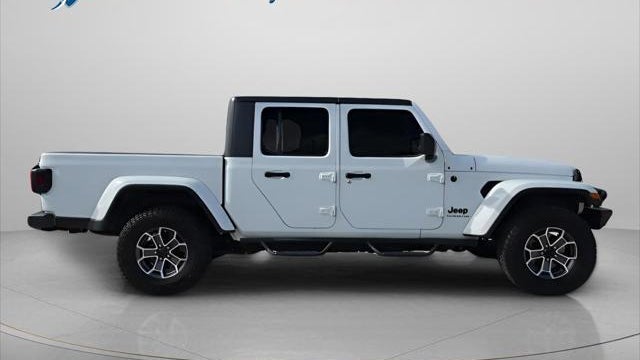 2020 Jeep Gladiator Sport Altitude
