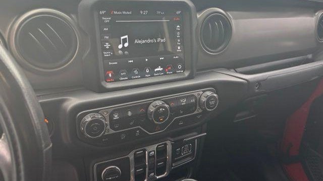 2021 Jeep Gladiator Willys