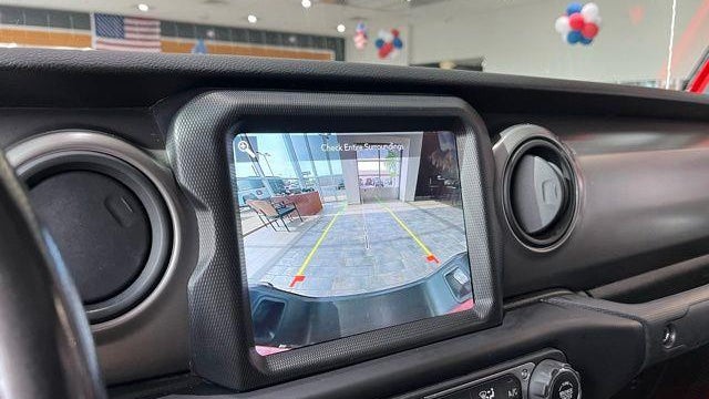 2021 Jeep Gladiator Willys