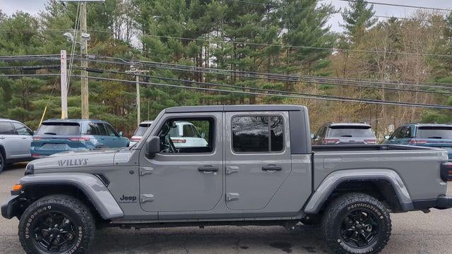 2022 Jeep Gladiator Sport