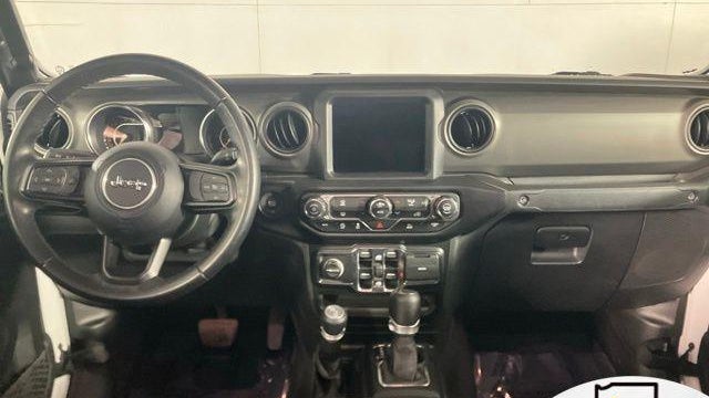 2022 Jeep Gladiator Willys