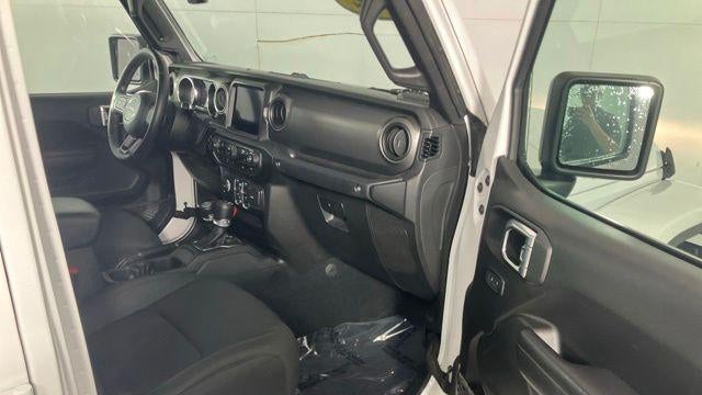 2022 Jeep Gladiator Willys