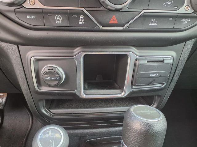 2023 Jeep Gladiator - $28,975