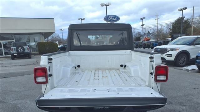 2023 Jeep Gladiator Freedom