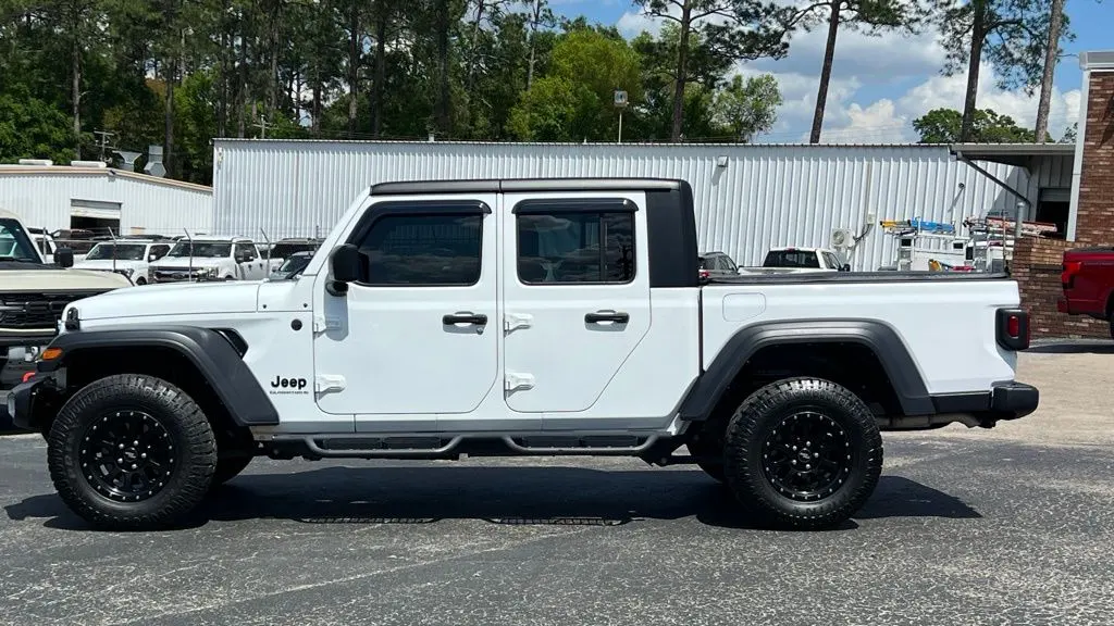 2023 Jeep Gladiator Freedom