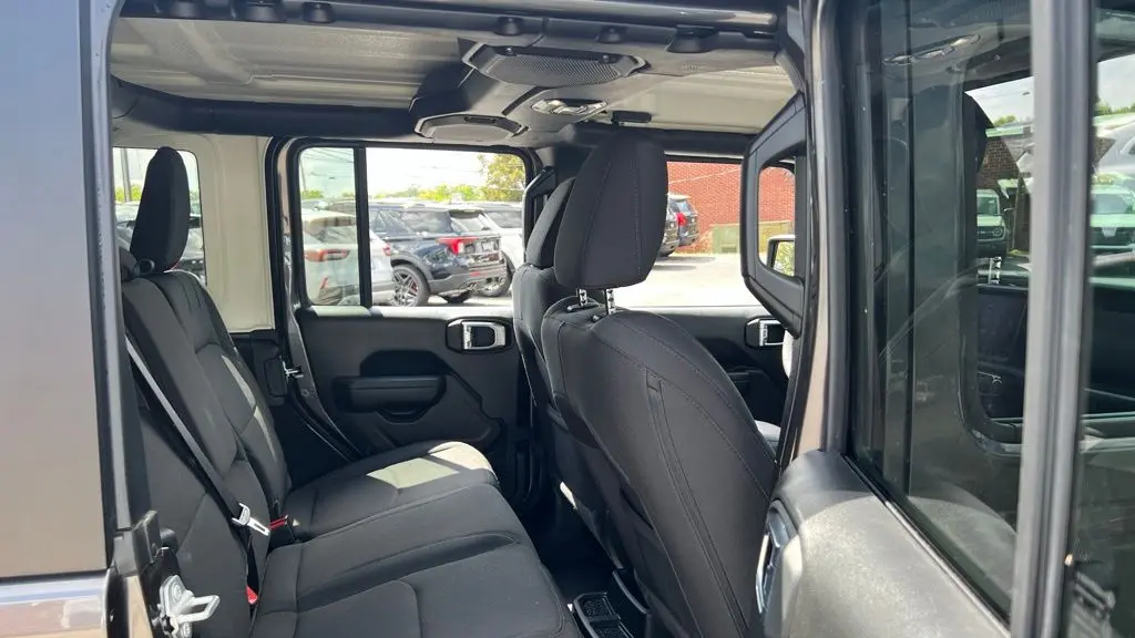 2023 Jeep Gladiator Freedom