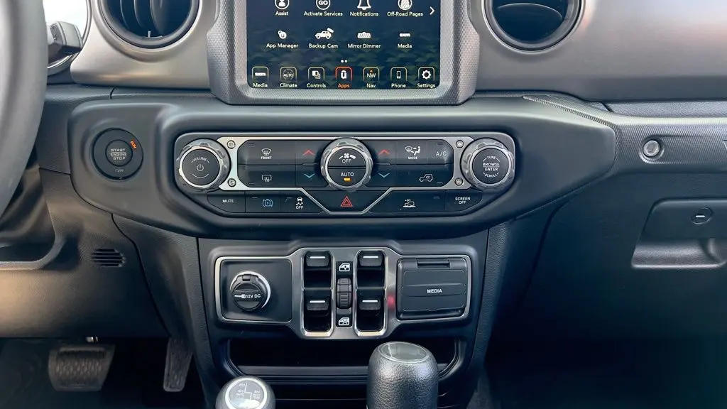 2023 Jeep Gladiator Freedom